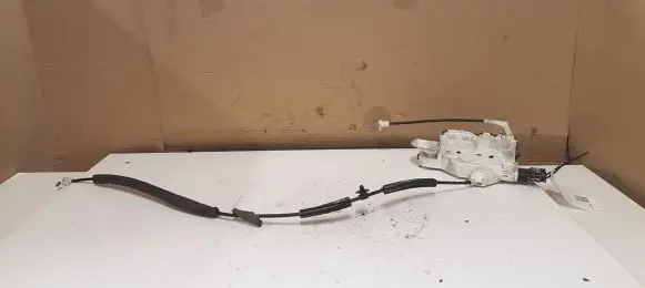 Citroen DS3 Front door lock A05316 006252 361780070
