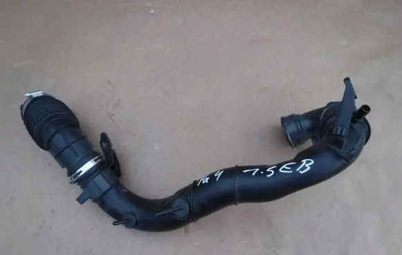 Ford Focus Intercooler hose/pipe JX619C623AC