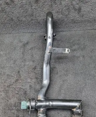 Audi A6 S6 C5 4B Engine coolant pipe/hose 059121083A