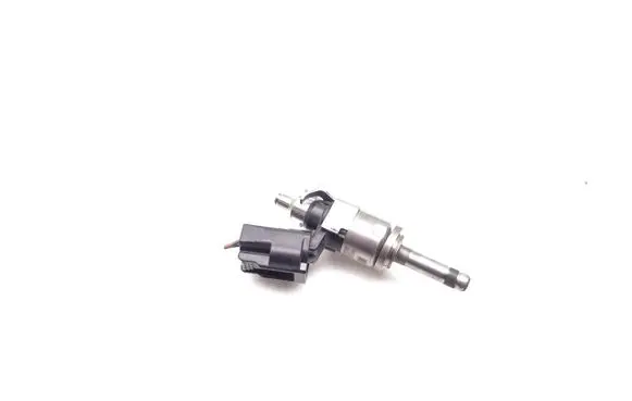 Mazda CX-30 Fuel injector PE2713250