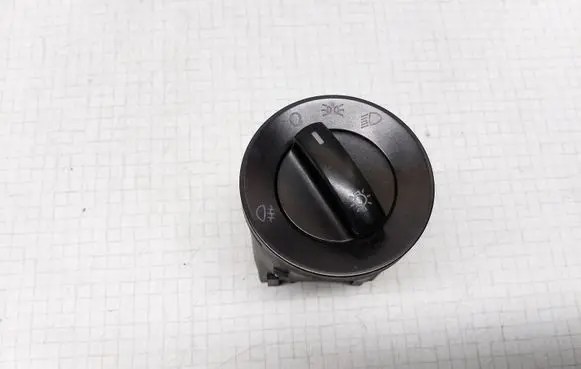 Volkswagen Polo Light switch 6Q0941531B