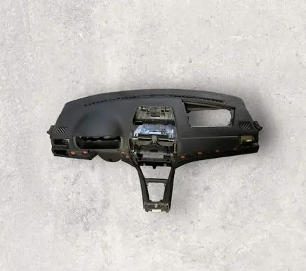 BMW X3 E83 Dashboard 26851091 7055976