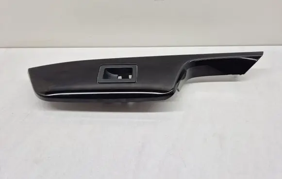 Toyota C-HR I Front door window switch trim 74231F4010