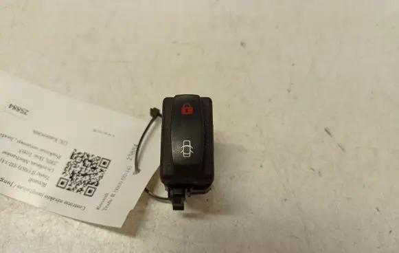 Renault Trafic II (X83) Central locking switch button 04154A