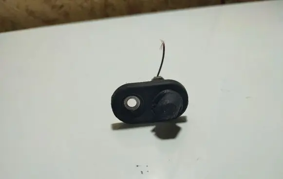 Toyota Avensis T250 Front door sensor coupe 