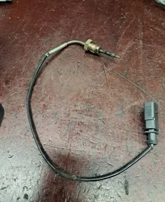 Audi A8 S8 D3 4E Exhaust gas temperature sensor 550992