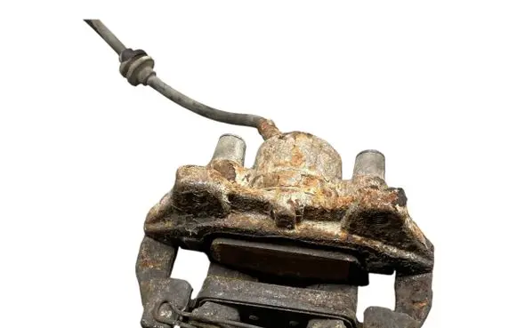 Renault Clio IV Front brake caliper 
