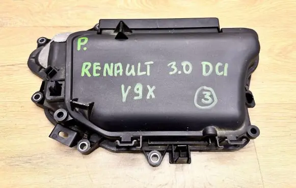 Renault Laguna III Engine cover (trim) 8200822585