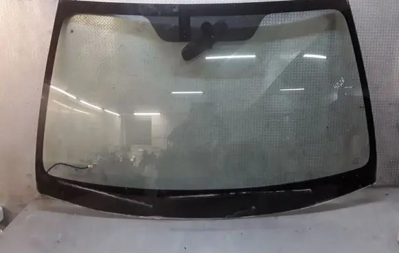 Subaru Legacy Front windscreen/windshield window 
