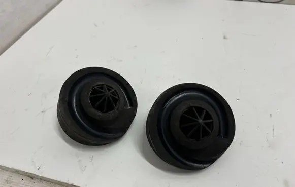 Audi Q5 SQ5 Rear coil spring rubber mount 80A512149