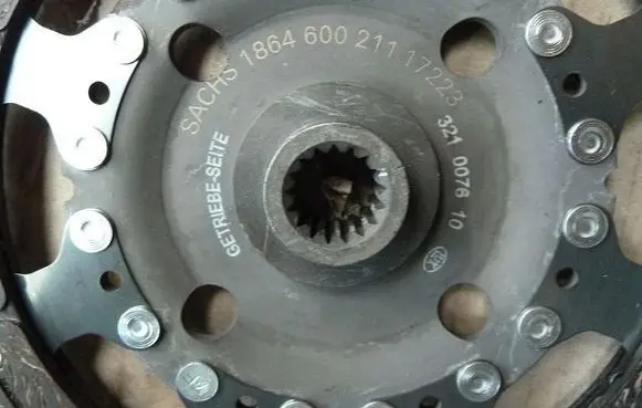 Ford Fiesta Clutch pressure plate 1864600211