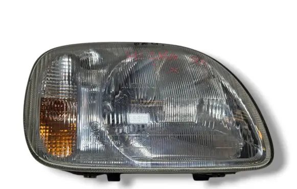 Nissan Micra Headlight/headlamp 89000362