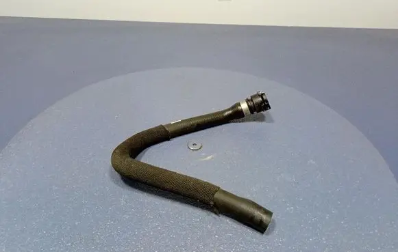 BMW X3 E83 Engine coolant pipe/hose 7944055