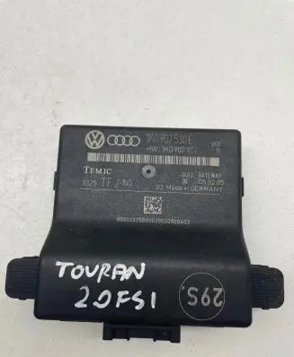 Volkswagen Touran I Gateway control module 1K0907530E 1K0907951