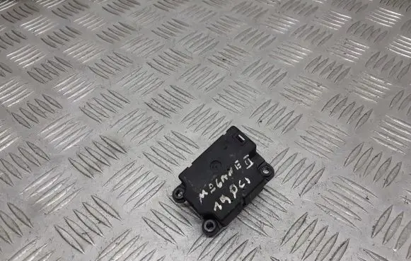 Renault Megane II Central body control module