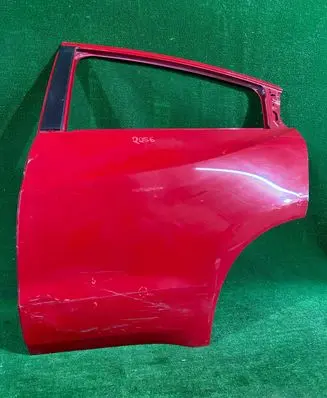 Honda HR-V Rear door