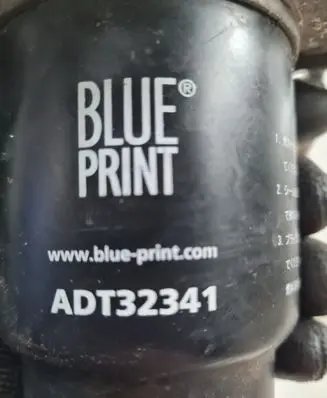 Toyota Corolla E120 E130 Fuel filter ADT32341