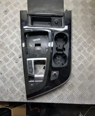 Audi Q7 4M Other center console (tunnel) element 4M1864241H SU536SWH6 2110201512451