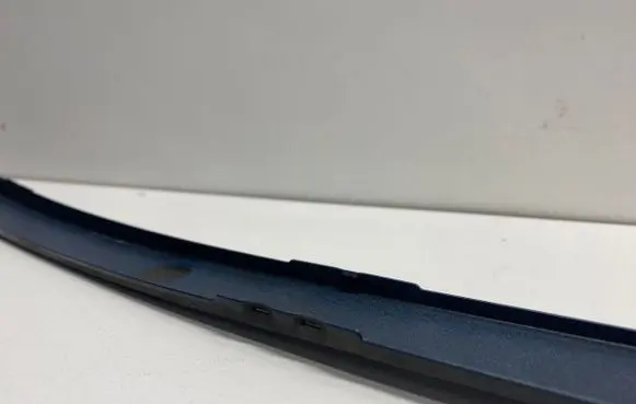 Mercedes-Benz E W211 Rear side glass trim 