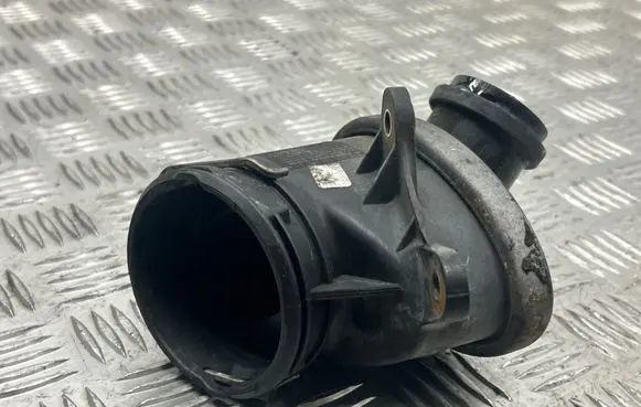 Mercedes-Benz C W204 Intake resonator A6460981007