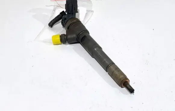 Renault Clio IV Fuel injectors set 0445110485