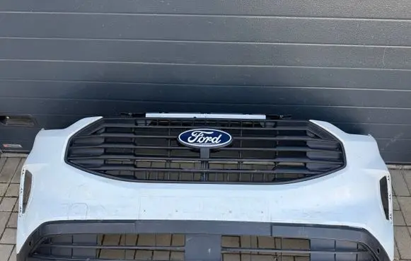 Ford Transit Custom II Front bumper CZESCICARSPL004