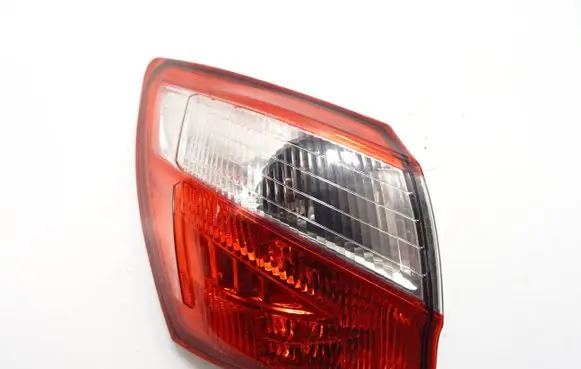 Nissan Qashqai Rear/tail lights ENEWTN