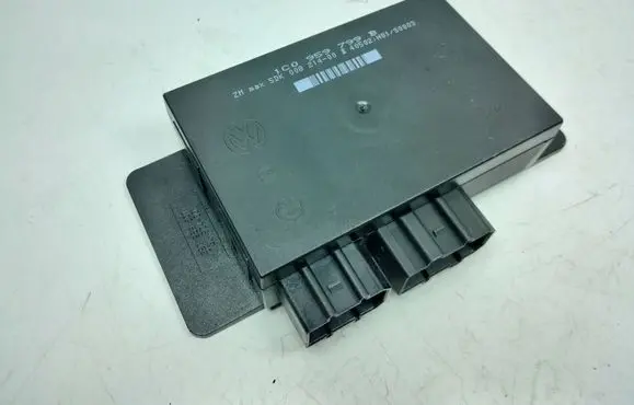 Audi A4 S4 B6 8E 8H Comfort/convenience module 1C0959799B 5DK00821400