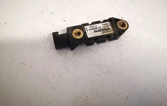 Volvo XC90 Airbag deployment crash/impact sensor 30682590