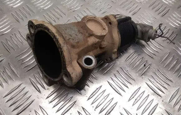 Opel Combo C EGR valve 55219498