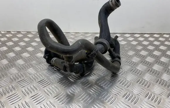 Ford Fusion II Thermostat/thermostat housing 3M4GBD