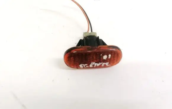Renault Scenic I Front fender indicator light e16r0142789