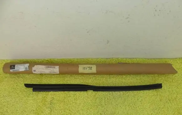Mercedes-Benz GLB x247 Rear door trim (molding) 2477376800