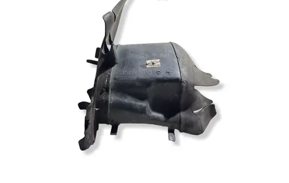 Volvo XC60 Intercooler air channel guide 31294170
