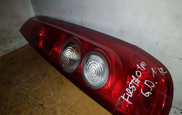 Ford Fiesta Rear/tail lights 10877 6S6113404B
