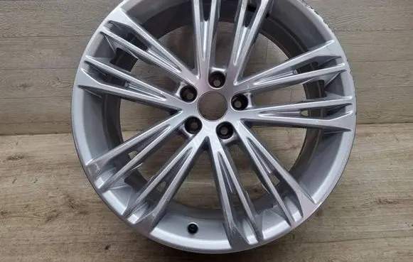 Audi A7 S7 4K8 R20 alloy rim 4K8601025F