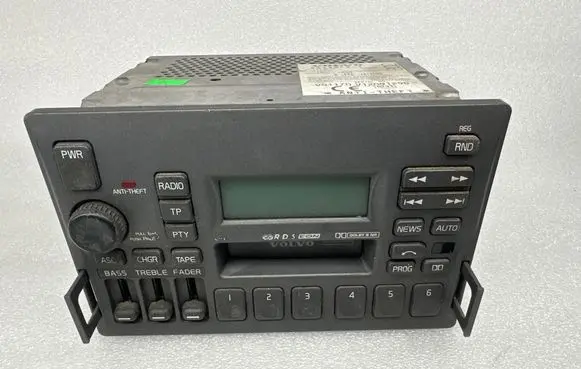 Volvo S40, V40 Radio/CD/DVD/GPS head unit 35339621 8020G3490117 V1209129D