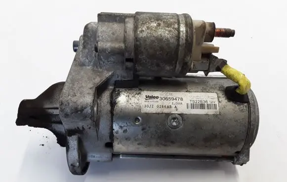 Volvo V60 Starter motor 30659478