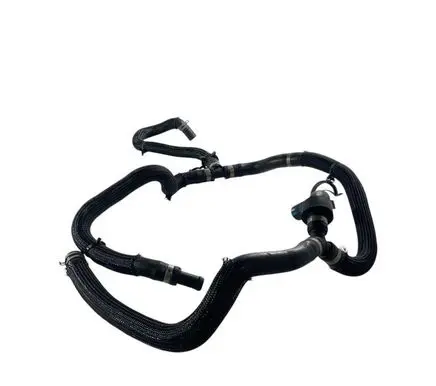 Ford Bronco Engine coolant pipe/hose 84371223