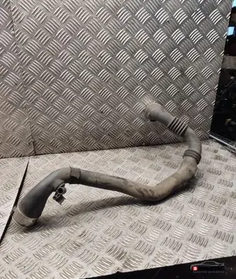 Intercooler hose/pipe