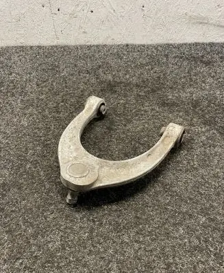 BMW M5 Front upper control arm/wishbone 2284980