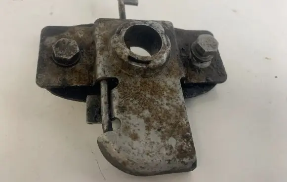 Saab 9-3 Ver2 Engine bonnet/hood lock/latch loop/hook 12755627