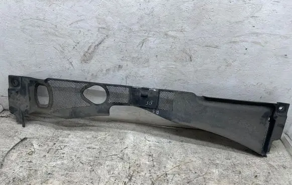 Audi A5 8T 8F Wiper trim 8K1819447