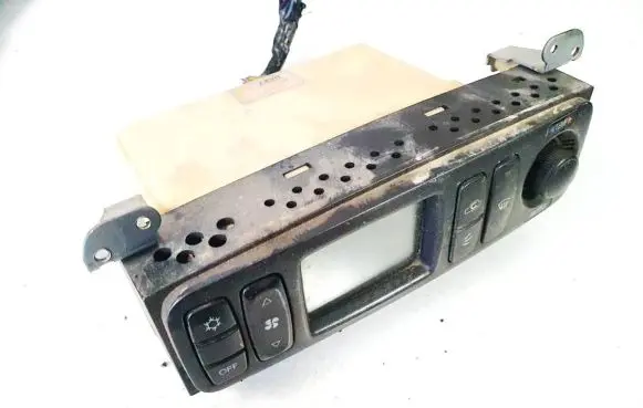 Mitsubishi Pajero Sport I Climate control unit mr568346 cad502a025