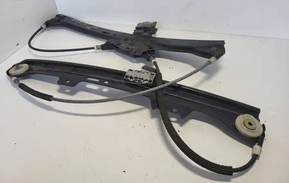 BMW 5 E60 E61 Front door window regulator with motor 7034352