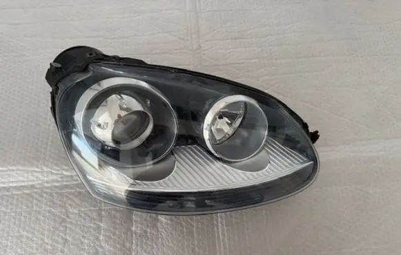 Volkswagen Golf V Headlight/headlamp 1K6941032 0301212272