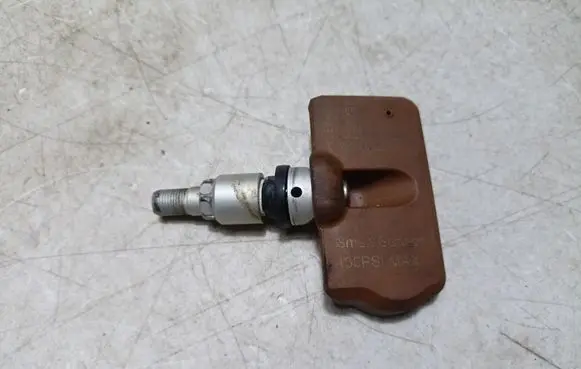 Mercedes-Benz E W212 Tire pressure sensor 9959AVS62U003
