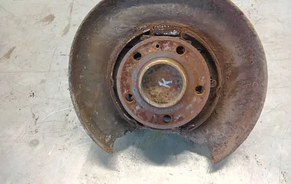 Volvo S60 Rear wheel hub spindle/knuckle 