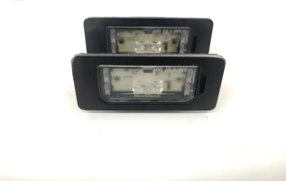 BMW 4 F32 F33 Number plate light 7193293