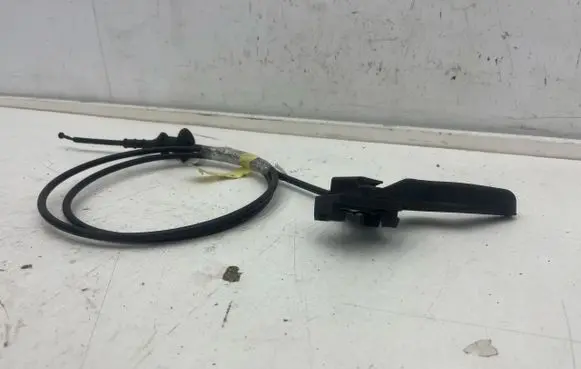 Opel Zafira B Engine bonnet/hood lock release cable 218186591